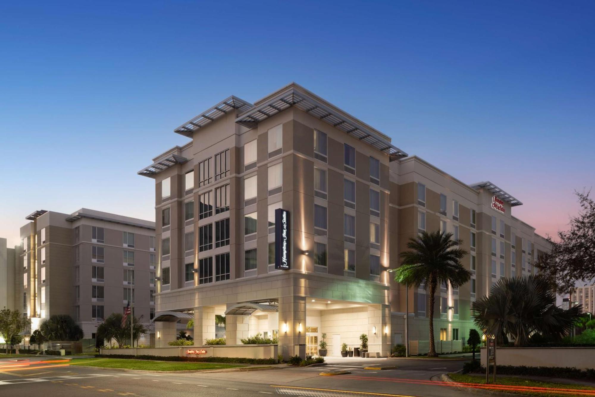 Hampton Inn & Suites Orlando/Downtown South - Medical Center Exterior foto